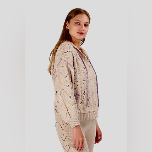 New! LoveShackFancy Beige Tan Heart Knit Embroidered Sweater 💗 Medium - Picture 3 of 6
